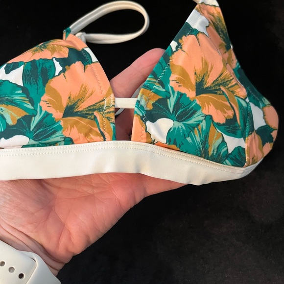 Lively Two Piece Floral Bikini, Medium - Picture 6 of 7